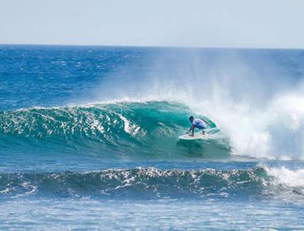 Majestic Puraran Beach Resort Baras  Exteriör bild